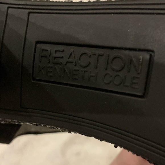 Black sparkly open toed heels. Sz 8.5 - Picture 8 of 11